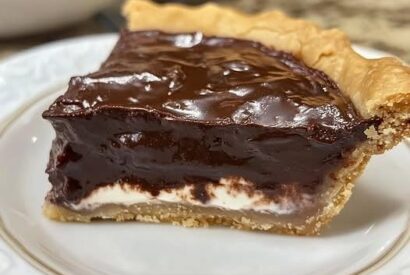 Thumbnail for Chocolate Pie, Old-Fashioned Style – A Creamy Classic Everyone Loves