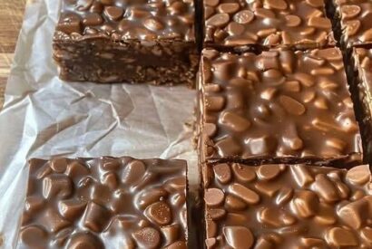 Thumbnail for Chocolate Crunch Bars from Scratch – Crispy, Chocolatey and Easy to Make