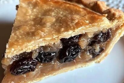 Thumbnail for Classic Old-Fashioned Raisin Pie