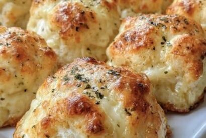 Thumbnail for Baked Garlic Butter Cheese Bombs