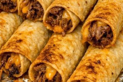 Thumbnail for 3-Ingredient Crispy Roll-Ups – The Easy Party Appetizer Everyone Loves