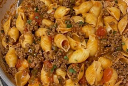 Thumbnail for Pasta Shells with Ground Beef – Easy, Cheesy & Delicious Family Dinner