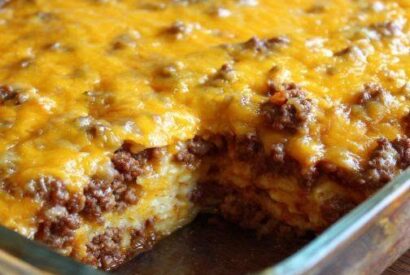 Thumbnail for Cheesy Ground Beef and Potato Casserole
